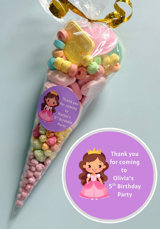 Sweet cone with personalised Princess Design Sticker